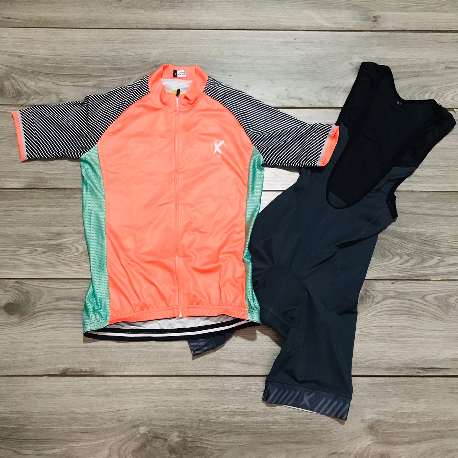 1073121 Set Corto X Dama